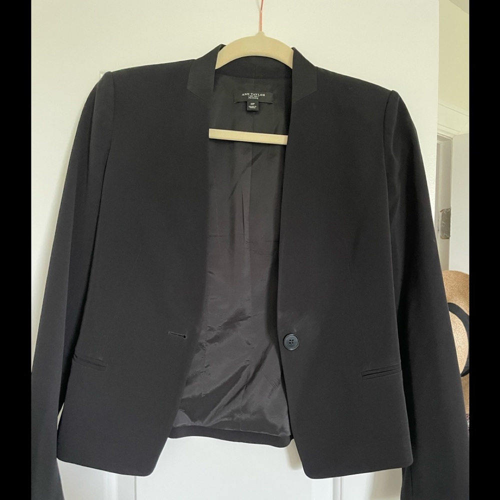 Ann Taylor black blazer.